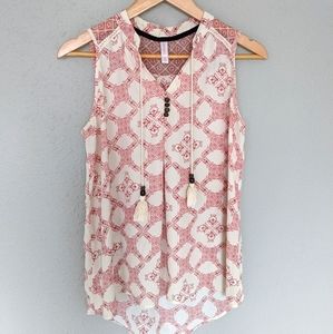 High-low Burgundy & White Patterned Tank